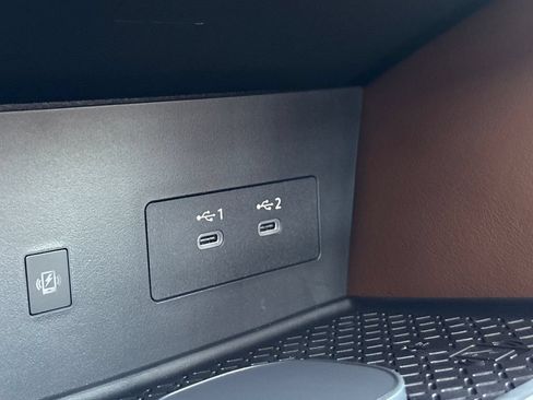 New 2026 Nissan Pathfinder Platinum FWD image 18