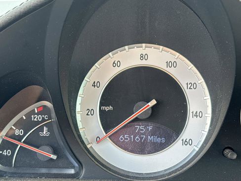 Used 2009 Mercedes-Benz SL 550 image 22