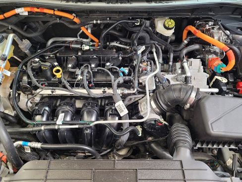 Used 2022 Ford Escape SE image 30