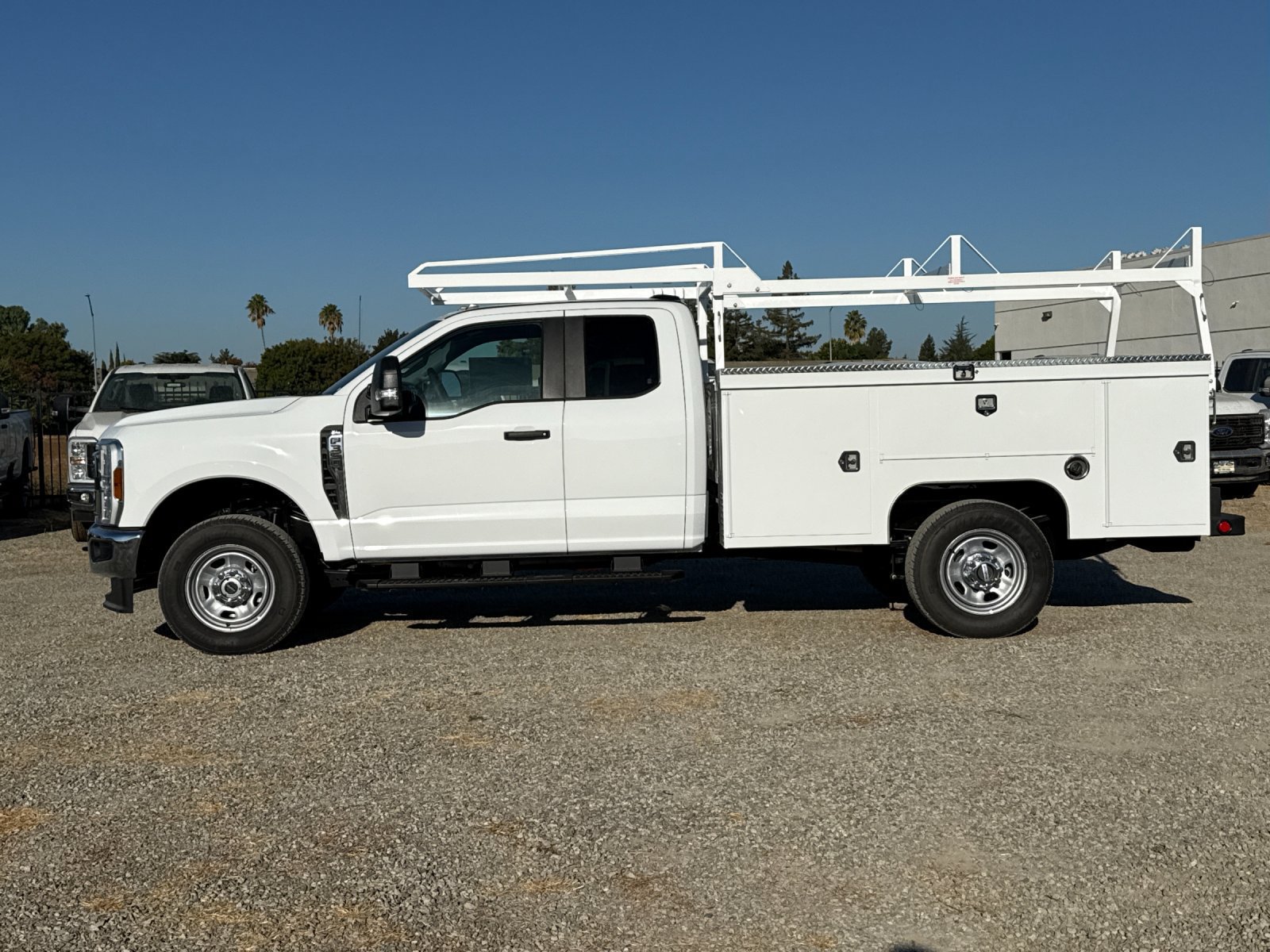 New 2026 Ford F350 XL w/ XL Chrome Package AWD/4WD image 7