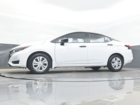 Certified 2025 Nissan Versa S w/ Trunk Package image 25