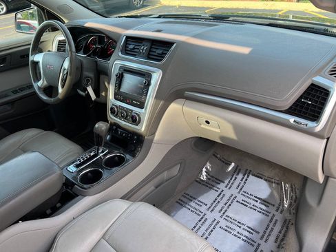 Used 2013 GMC Acadia SLT FWD image 32