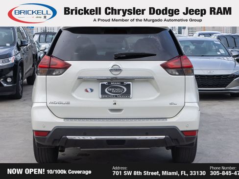 Used 2019 Nissan Rogue SL w/ Premium Package image 6