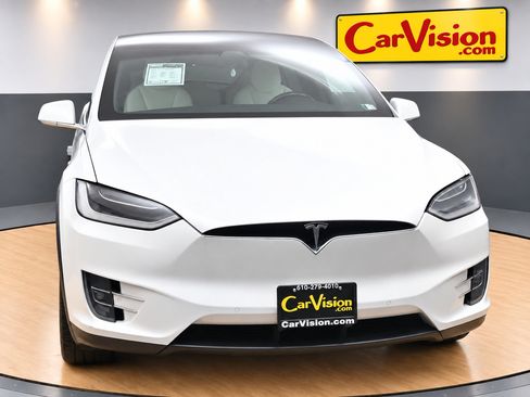 Used 2019 Tesla Model X 100D AWD/4WD image 3