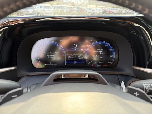 New 2026 Toyota Crown Signia Limited image 34