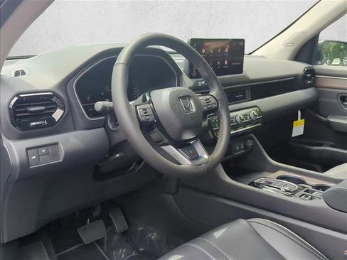 New 2026 Honda Pilot Elite image 3