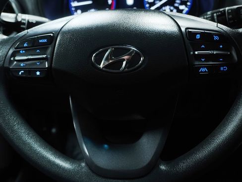 Certified 2023 Hyundai Kona SEL AWD/4WD image 16