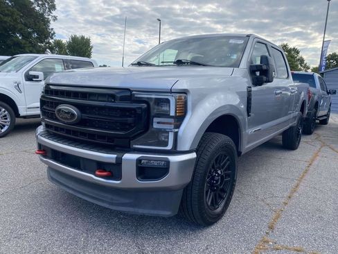 Certified 2022 Ford F250 Lariat w/ Lariat Ultimate Package AWD/4WD image 3