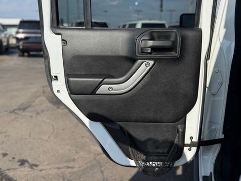 Used 2012 Jeep Wrangler Unlimited Sahara w/ Dual Top Group image 12