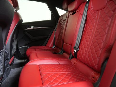 Used 2023 Audi SQ5 Prestige w/ Prestige Package AWD/4WD image 17