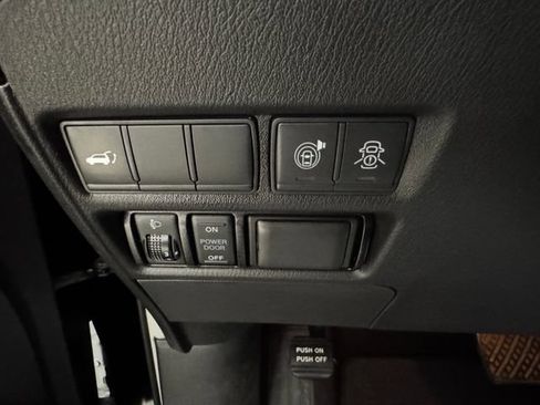 Used 2019 Nissan Armada SL w/ Premium Package RWD image 10