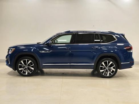 Used 2025 Volkswagen Atlas SEL Premium R-Line AWD/4WD image 3