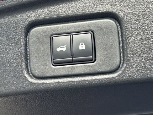 New 2026 Nissan Pathfinder SV FWD image 21