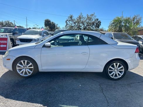 Used 2010 Volkswagen Eos Komfort image 4