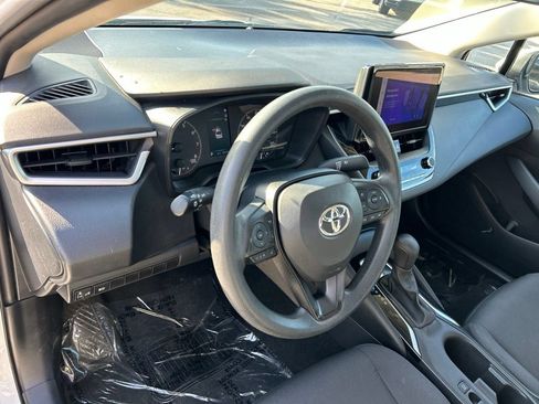 Used 2024 Toyota Corolla LE FWD image 21