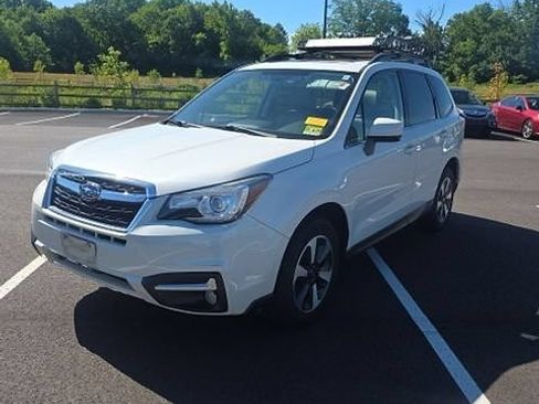 Used 2017 Subaru Forester 2.5i Limited AWD/4WD image 1