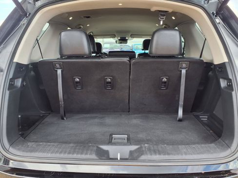 Used 2023 Honda Pilot EX-L image 17