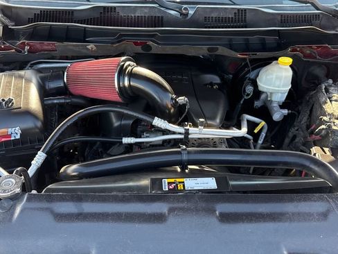 Used 2014 RAM 1500 ST w/ SXT Appearance Group AWD/4WD image 12
