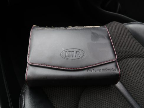 Used 2020 Kia Optima S FWD image 23
