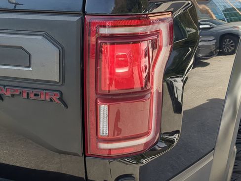 Certified 2020 Ford F150 Raptor w/ Equipment Group 802A Luxury image 37