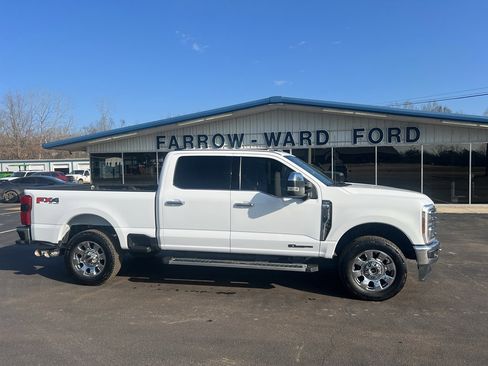 Used 2024 Ford F250 Lariat w/ Chrome Package image 1
