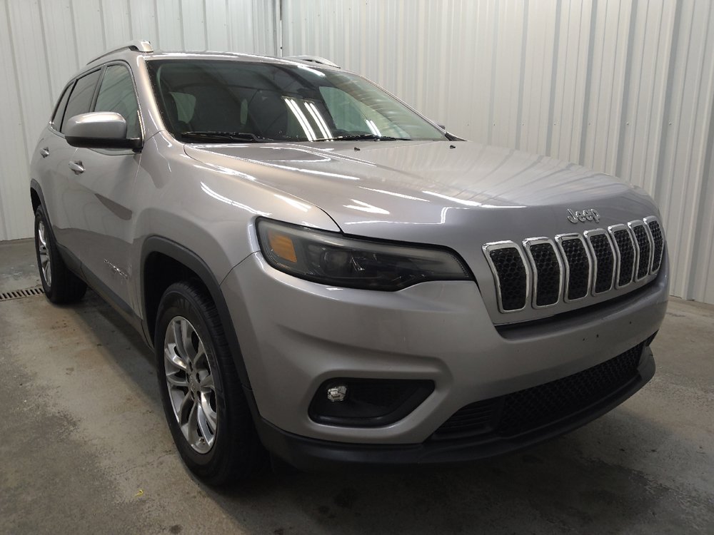 Used 2019 Jeep Cherokee Latitude Plus w/ Comfort/Convenience Group AWD/4WD image 13