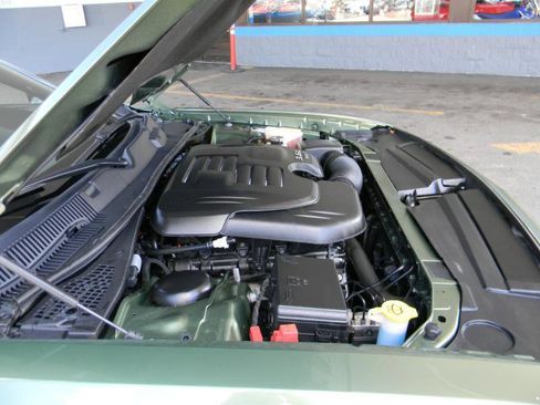 Used 2022 Dodge Challenger SXT image 22