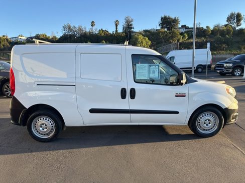 Used 2017 RAM ProMaster City Tradesman w/ Rear Back-up Camera Group image 11