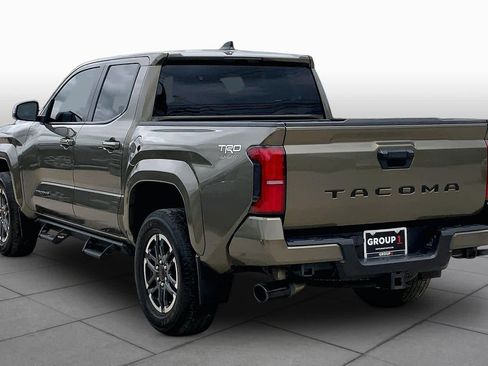 Used 2024 Toyota Tacoma TRD Sport RWD image 12