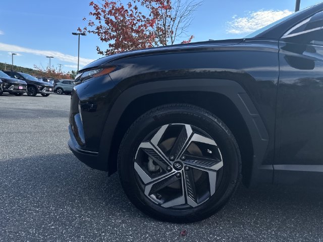 Certified 2024 Hyundai Tucson Limited AWD/4WD image 25