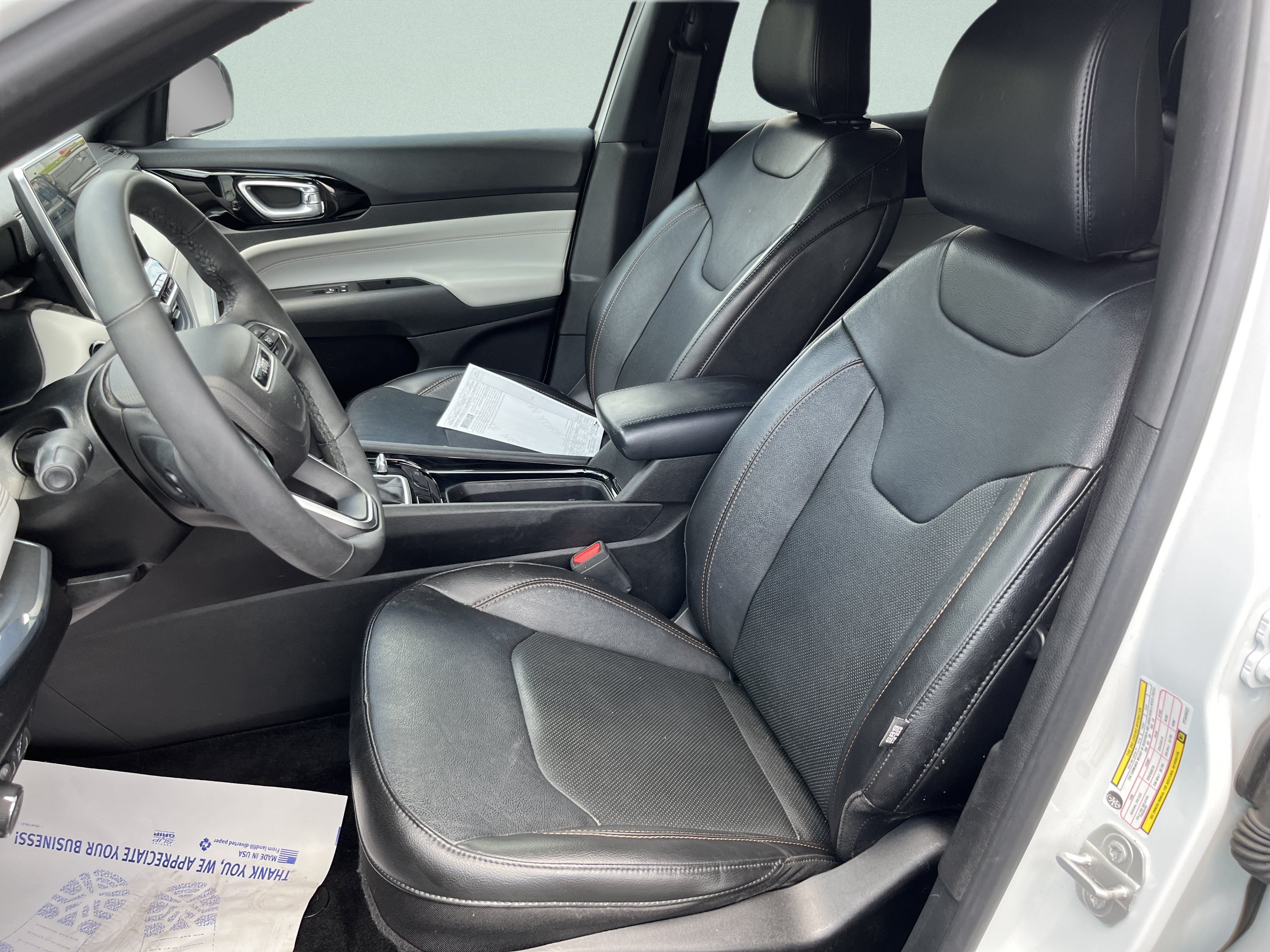 Used 2023 Jeep Compass Limited AWD/4WD image 10