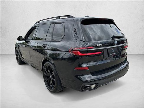 Used 2024 BMW X7 xDrive40i w/ M Sport Package AWD/4WD image 7
