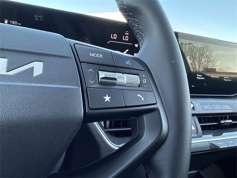 New 2026 Kia K4 EX image 22