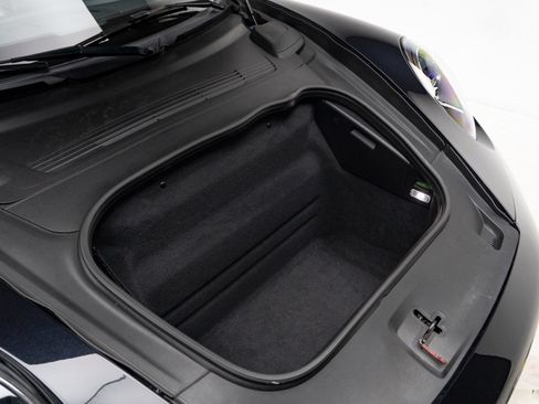 Used 2021 Porsche 911 Carrera image 52