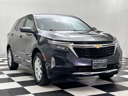 Used 2023 Chevrolet Equinox LT image 2