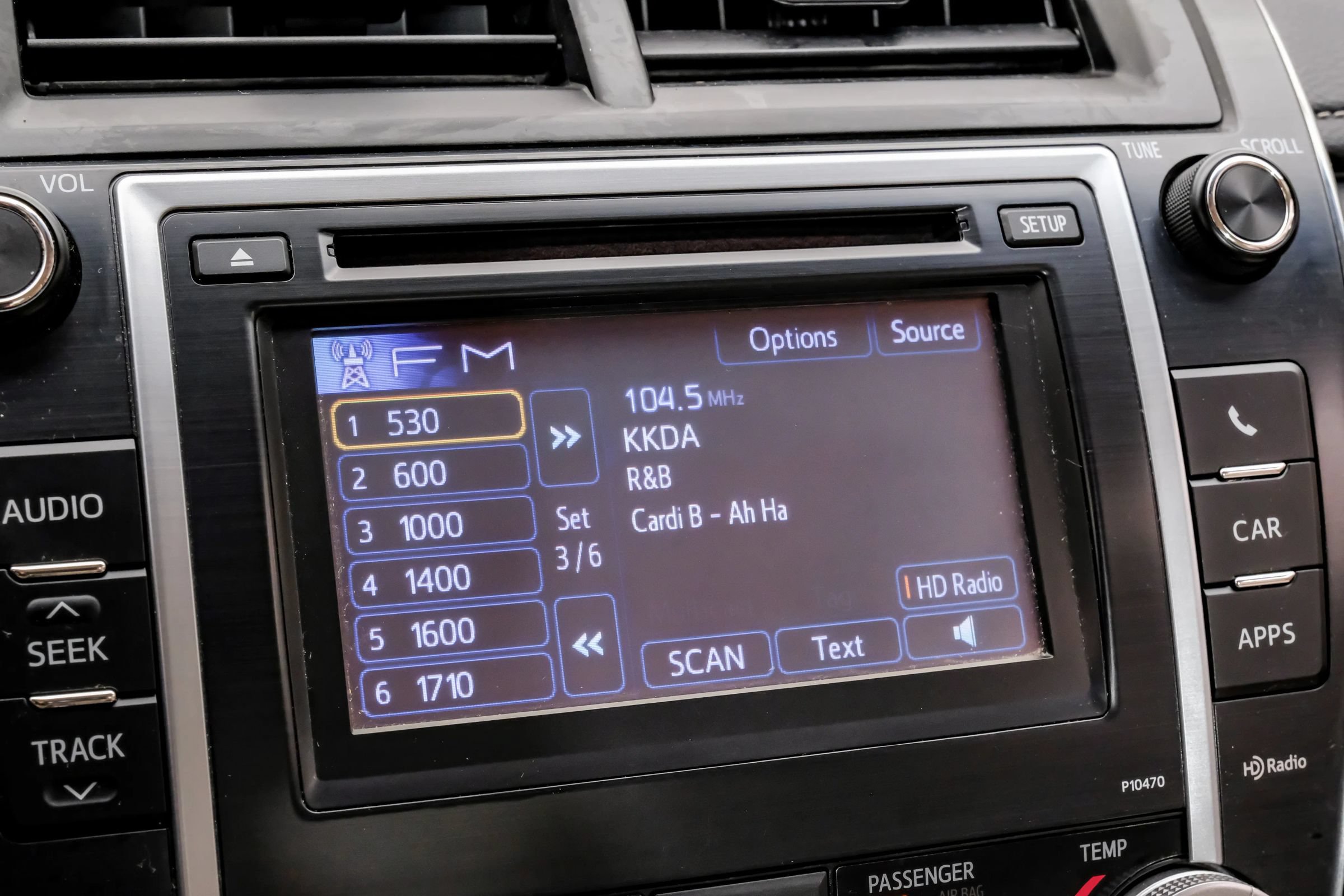 Used 2013 Toyota Camry XLE w/ Leather Pkg FWD image 27