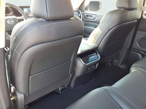 New 2026 Nissan Armada SV image 15