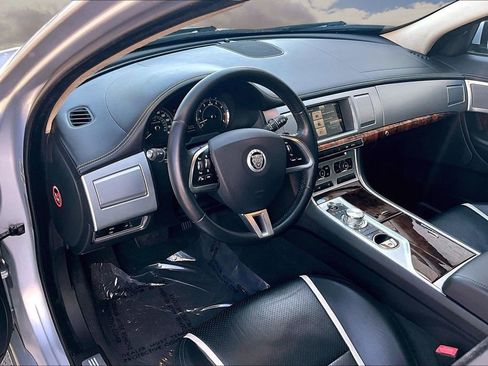 Used 2012 Jaguar XF Portfolio image 16
