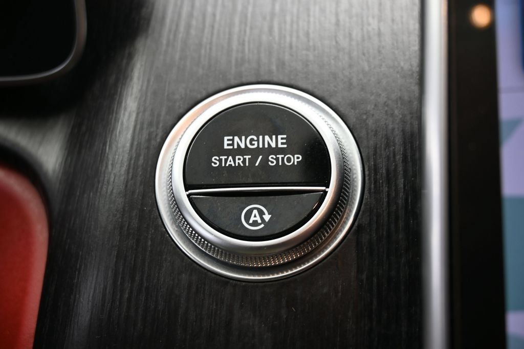 Used 2022 Mercedes-Benz S 500 4MATIC image 24