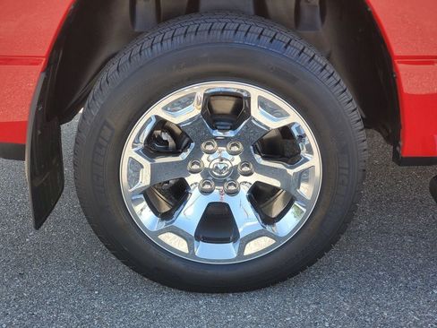 Used 2022 RAM 1500 Big Horn AWD/4WD image 5