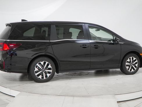 New 2026 Honda Odyssey EX-L image 13