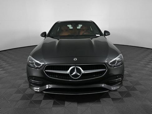 Used 2025 Mercedes-Benz C 300 Sedan image 33