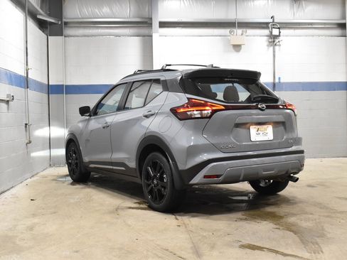 Used 2023 Nissan Kicks SR w/ SR Premium Package image 21
