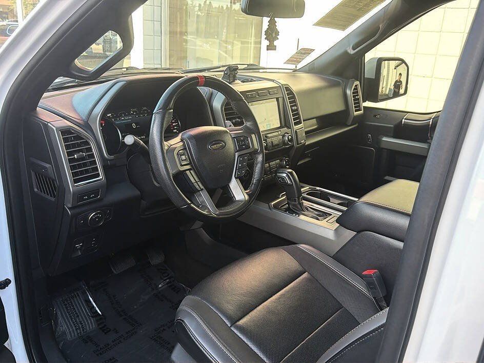 Used 2019 Ford F150 Raptor w/ Equipment Group 802A Luxury AWD/4WD image 5