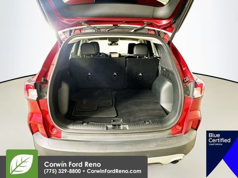 Used 2020 Ford Escape Titanium AWD/4WD image 30