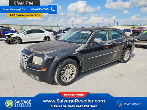 Used 2010 Chrysler 300 Touring image 1