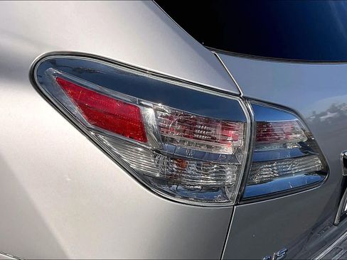 Used 2011 Lexus RX 350 2WD w/ Premium Pkg image 29