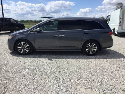 Used 2016 Honda Odyssey Touring Elite image 8