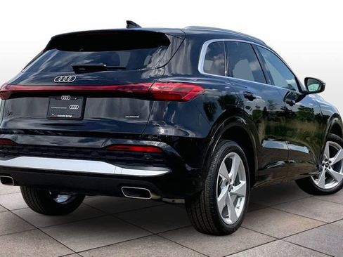 Used 2025 Audi Q5 Premium w/ Premium Plus AWD/4WD image 13