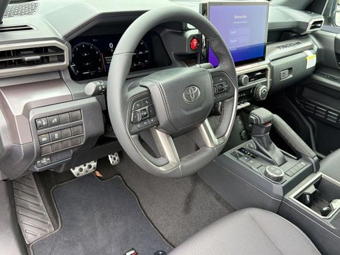 Used 2026 Toyota Tacoma TRD Sport RWD image 4
